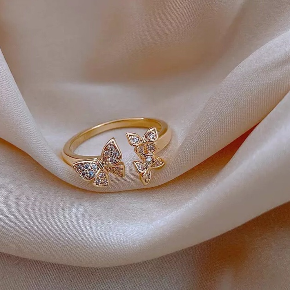 Cute Butter ring adjustable size